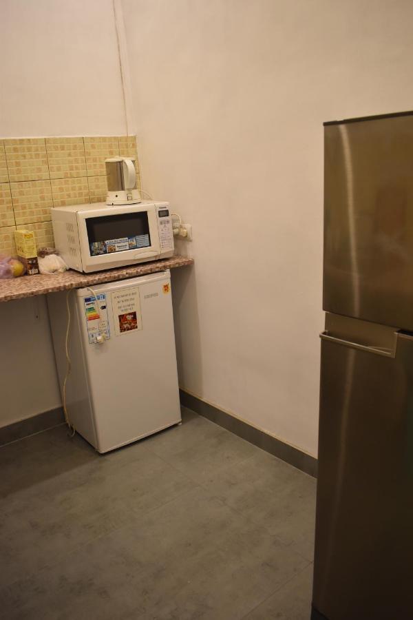 Sleep Studio Hostel Jerevan Buitenkant foto