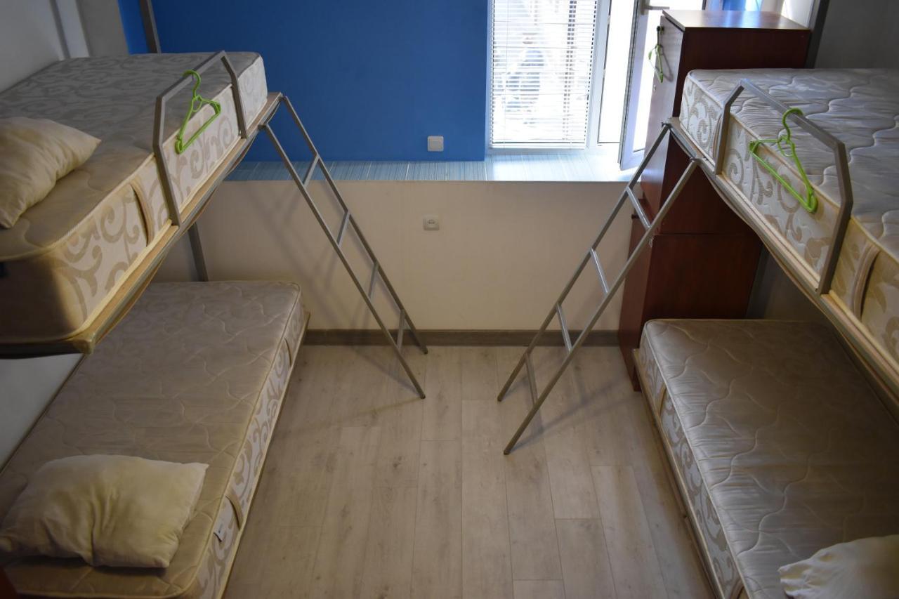 Sleep Studio Hostel Jerevan Buitenkant foto