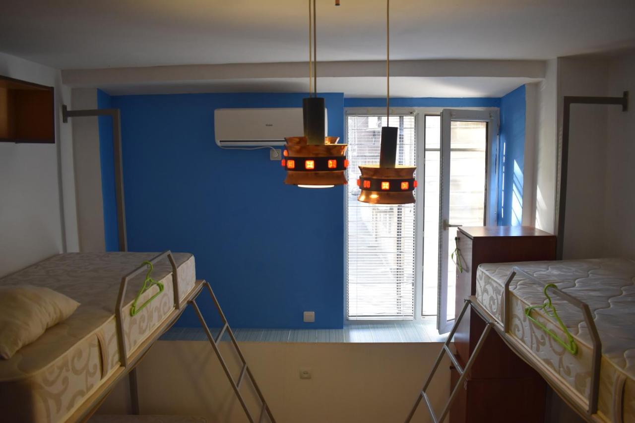Sleep Studio Hostel Jerevan Buitenkant foto
