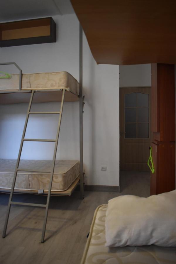 Sleep Studio Hostel Jerevan Buitenkant foto
