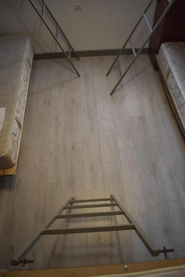 Sleep Studio Hostel Jerevan Buitenkant foto